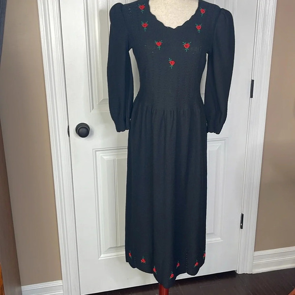 Vintage 80s ADOLFO at Saks Fifth Ave Black Knit Floral Dress Wool Blend Sz Small - Picture 4 of 13